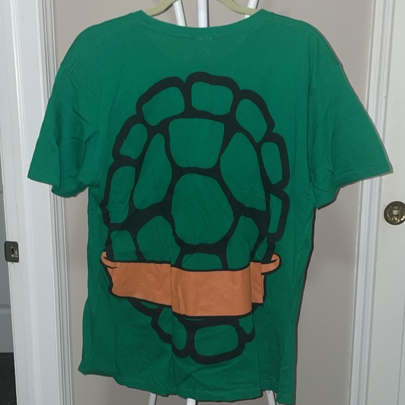 TMNT tshirt! 2 available! Front and back turtle shell 🐢 - Picture 4 of 4